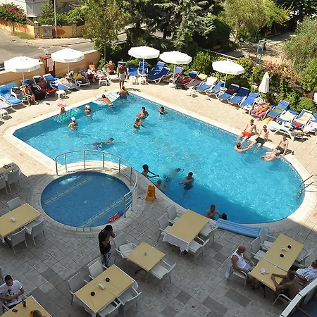 Cleopatra Tac & Apart Lejlighedshotel