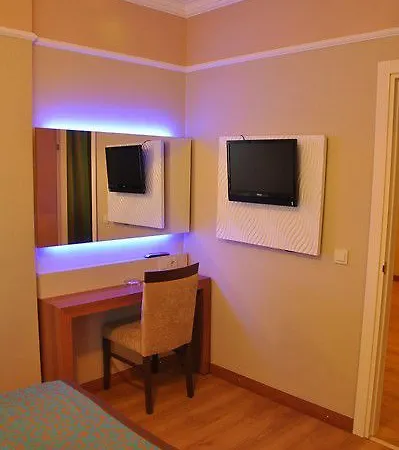 Cleopatra Tac & Apart Lejlighedshotel 3*