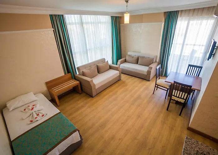 Aparthotel Cleopatra Tac & Apart 3*