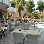 Cleopatra Tac & Apart Aparthotel 3*